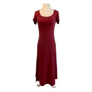See You Monday Midi Dress Burgundy Ribbed Knit Scoop Neck Short Sleeve S